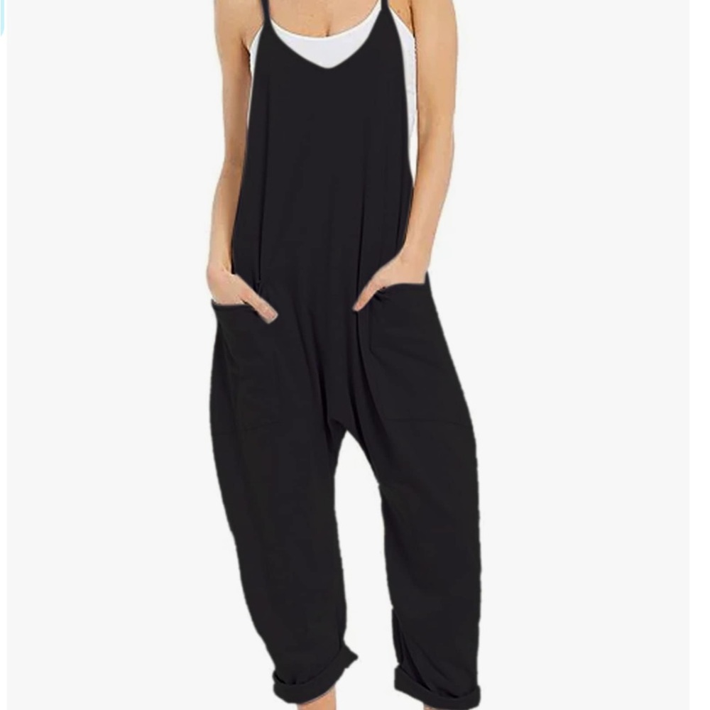 Excellent condition Black Loose V Neck Onesie Size Small